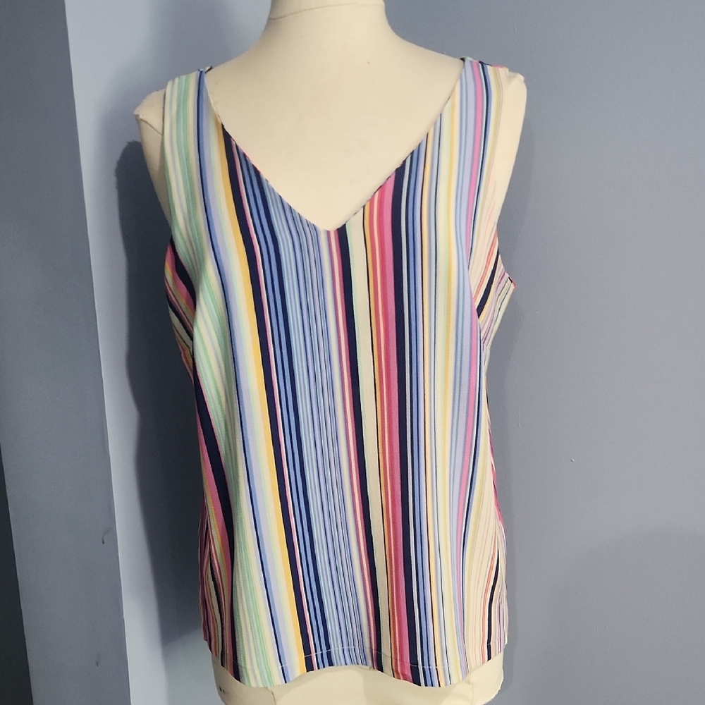 Tribal multicolored sleeveless blouse Size Medium